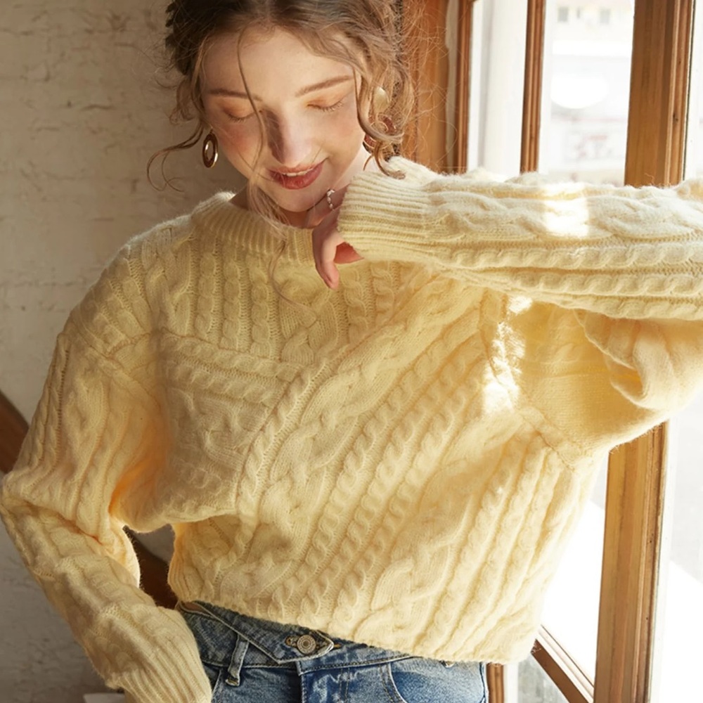 NEW WITH TAGS Commense Limencello Oversize Sweater